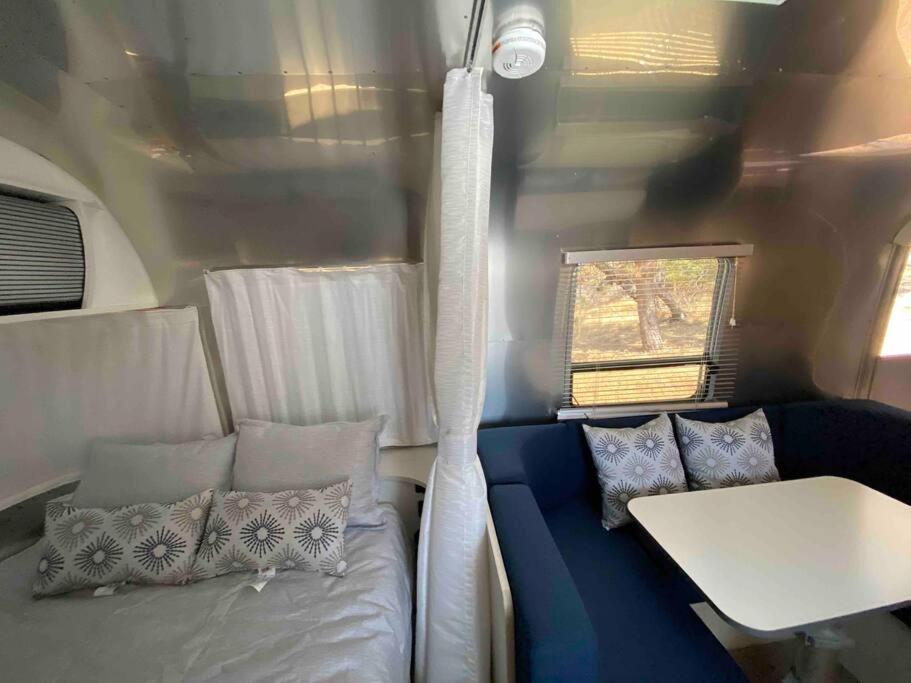 Modern Airstream With Amazing View - 10 To 15 Minutes From Kings Canyon National Park Dunlap Exterior foto